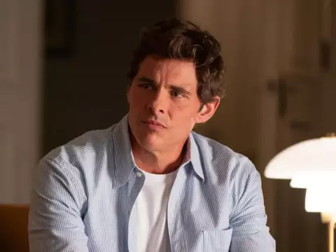 Paradise | Criador diz que retorno de James Marsden será explicado no 2º ano