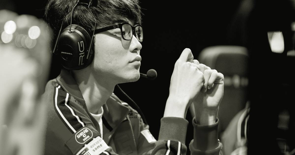 Faker Stream? Jogador da SKT teve mais de 240 mil espectadores simultâneos