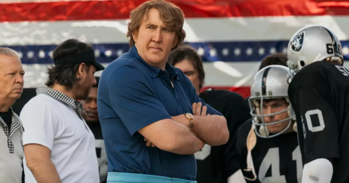 Nicolas Cage brilha como John Madden no trailer de cinebiografia da NFL