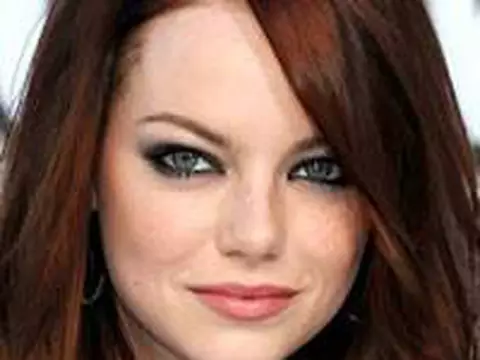 He's Fuckin' Perfect | Emma Stone vai protagonizar a comédia