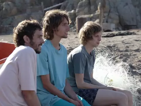 Crystal Fairy | Michael Cera surtado nos clipes do filme