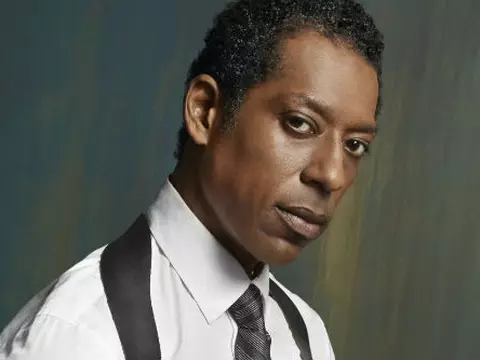 Orlando Jones como Mr. Nancy