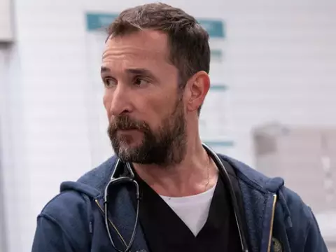 Noah Wyle, em The Pitt