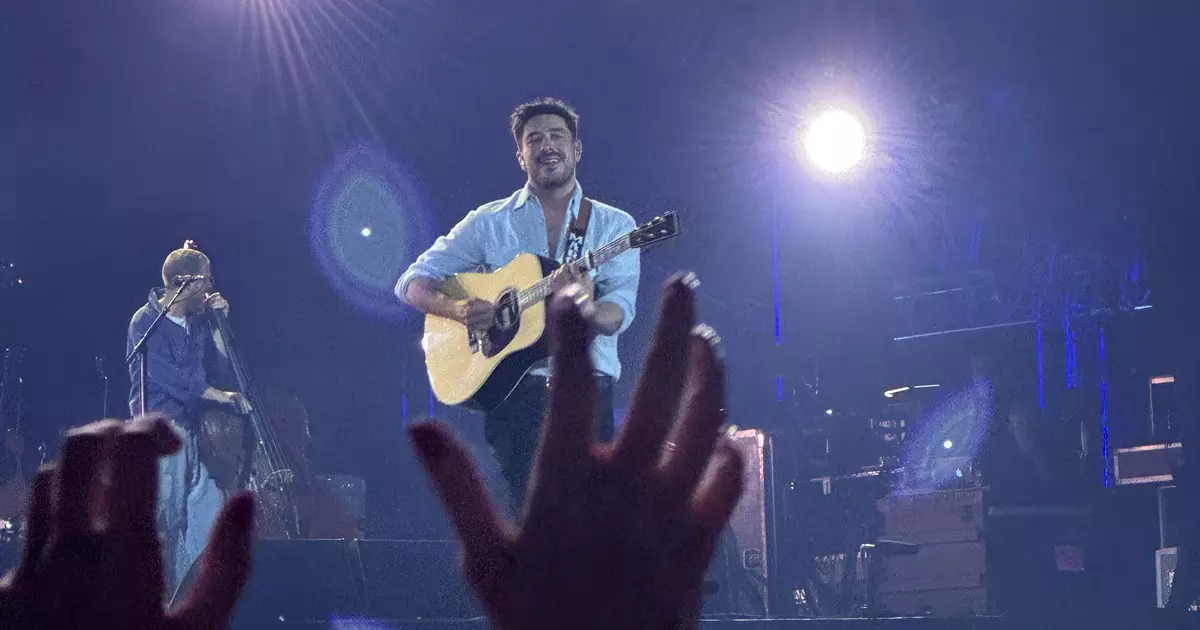 Mumford Sons E Joao Gomes Roubam A Cena Em Noite Dedicada Ao Pop No Rock In Rio