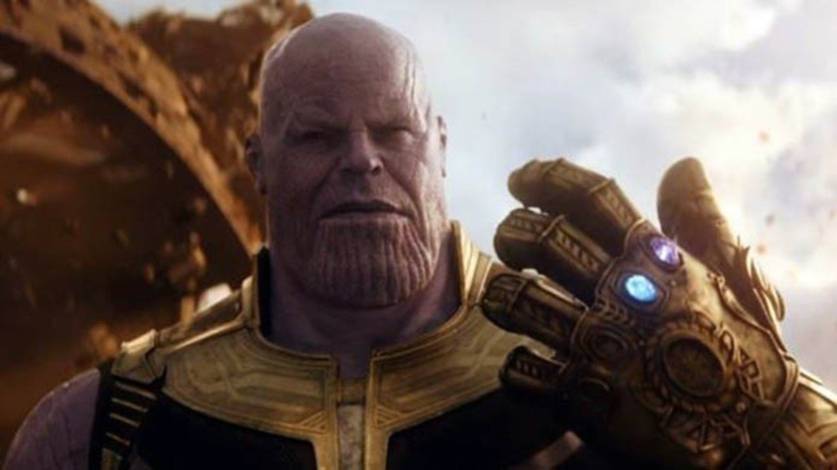Thanos com a Manopla do Infinito em Vingadores: Guerra Infinita