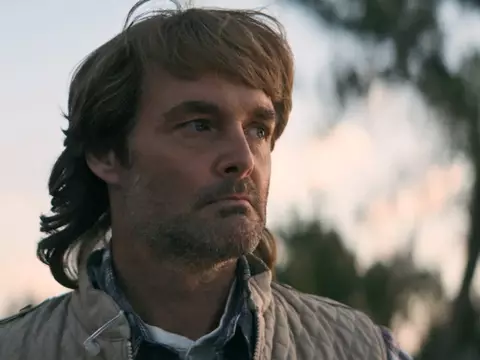 Will Forte em cena de MacGruber (Divulgação)