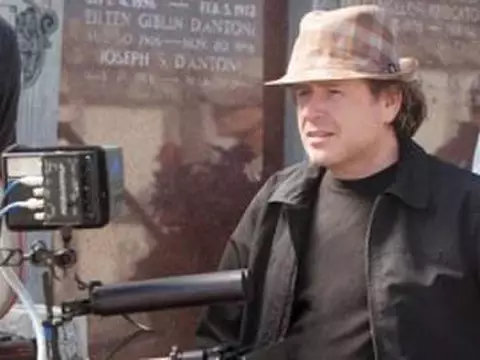 Stratton | Diretor de Os Mercenários 2 vai dirigir filme de ação estrelado por Henry Cavill