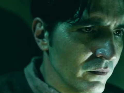 David Dastmalchian vive um “cordeiro em pele de lobo” no terror Rosario