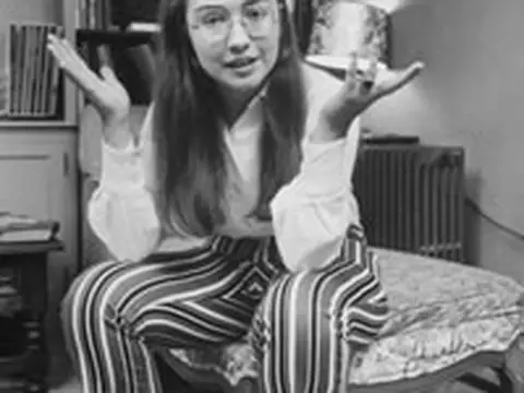 Rodham | Carey Mulligan deve viver Hillary Clinton no cinema