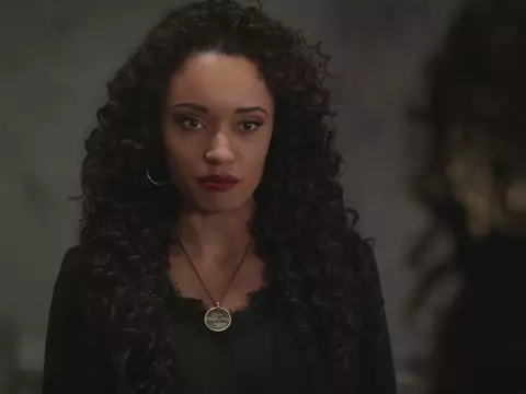 Olivia Swann em Legends of Tomorrow