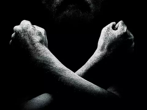 Black Sails | Minissérie de piratas produzida por Michael Bay ganha pôster [ATUALIZADO]