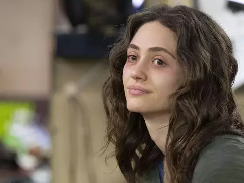 Emmy Rossum Says 'Shameless' Hot Scenes Made Dating Difficult for Her