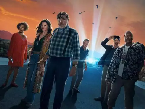 The Boroughs es Stranger Things con adultos mayores, con poco carisma o misterio
