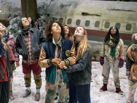 New 'Yellowjackets' Photos Tease a Back to School Episode and More
