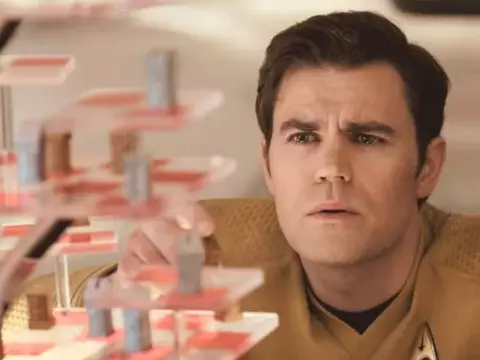 Star Trek Strange New World | Paul Wesley habla del Capitán Kirk