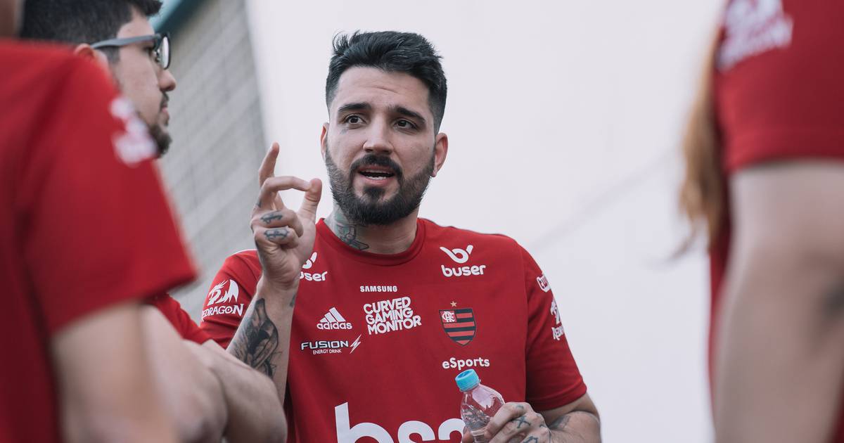 Com brTT jogando de Draven, Flamengo vence a Turquia no Mundial de LoL -  03/10/2019 - UOL Start
