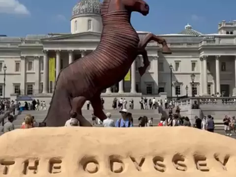 La Odisea | Instalan un caballo de Troya gigante en Londres para promocionar la película