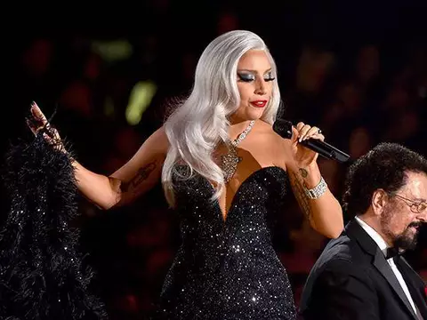 Lady Gaga faz cover de "Imagine", de John Lennon - assista