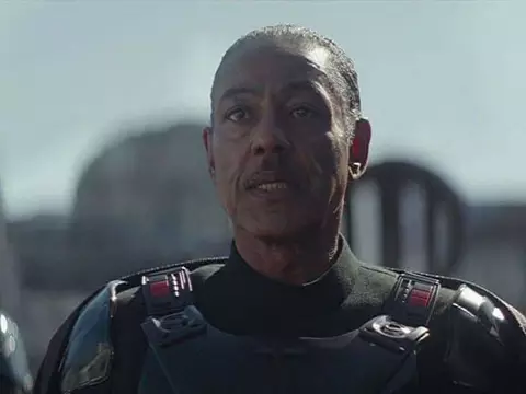 Giancarlo Esposito na série The Mandaloriano (Disney/Divulgação)