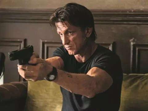 Sean Penn em O Franco-Atirador
