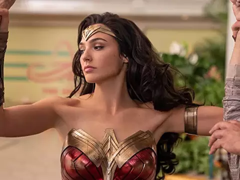 Gal Gadot em Mulher-Maravilha 1984