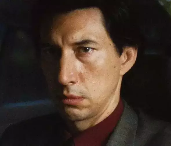 Adam Driver confirmado para Fuego contra fuego 2: ¿qué personaje será?