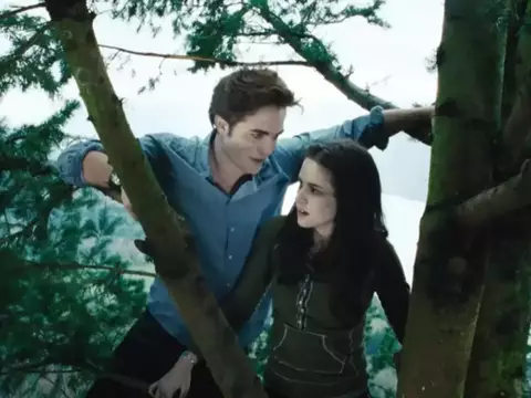 Crepúsculo ganha trailer inédito para relançamento nos cinemas