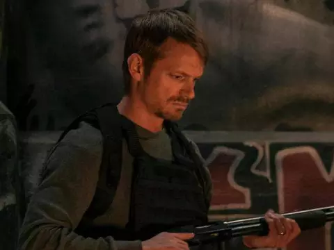 Joel Kinnaman tentou ficar dois meses sem falar para O Silêncio da Vingança