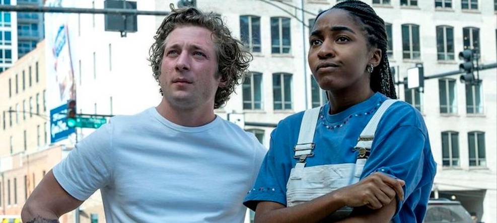 Ayo Edebiri Expande Seu Talento em 'O Urso': De Atriz a Escritora na 4ª Temporada
