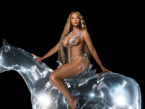 Beyoncé na capa de Renaissance (Divulgação)