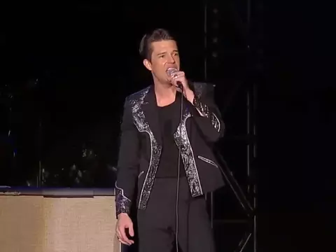 The Killers faz cover de "Wonderwall" do Oasis no Lollapalooza Chile