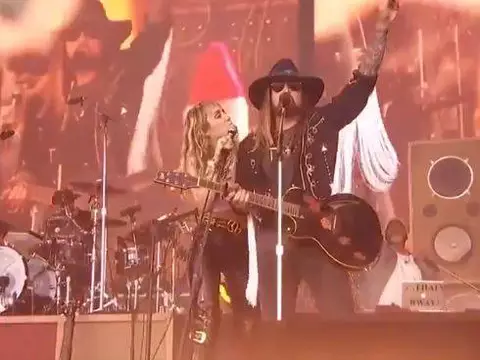 BBC Radio 1/Twitter/Reprodução