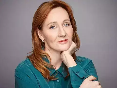 JK Rowling revela carta de Emma Watson e a chama de “ignorante”