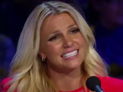 Britney Spears confessa ter odiado ser jurada do The X Factor
