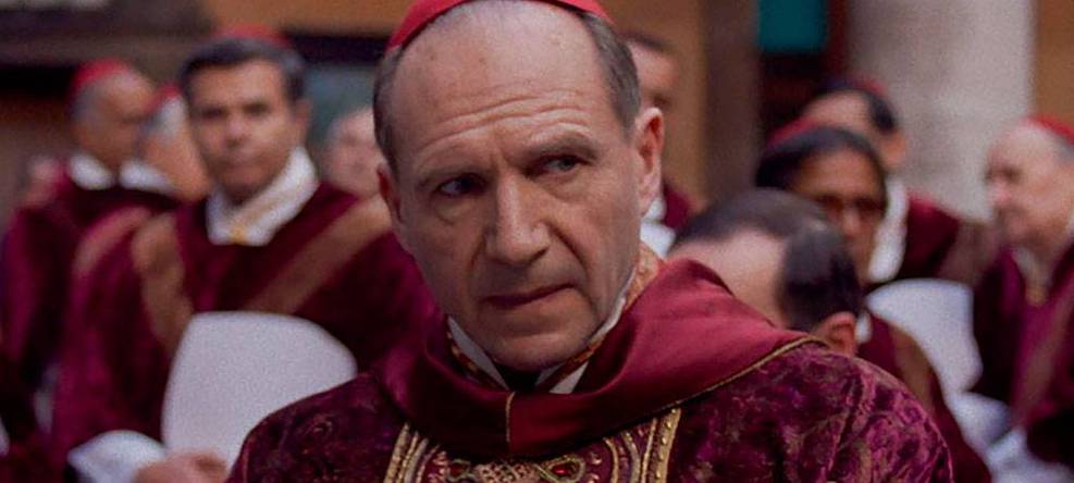 Conclave: Cardeais Utilizam Filme Premiado para Inspirar Escolha de Novo Papa