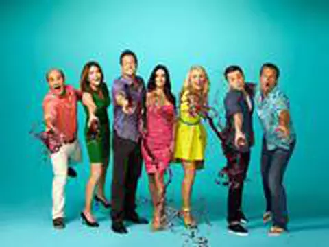 Cougar Town é renovada para a quinta temporada