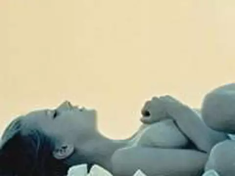 Beady Eye revela lista de faixas e capa de seu novo álbum, BE